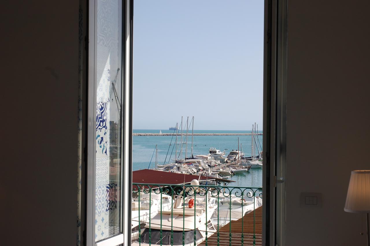 Relais Mareluna - Luxury Apartments Salerno Zewnętrze zdjęcie