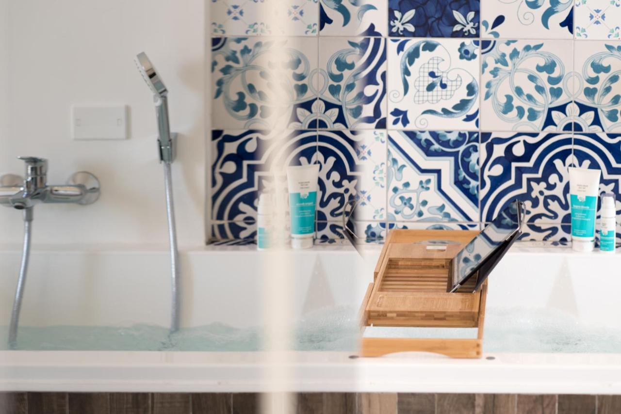 Relais Mareluna - Luxury Apartments Salerno Zewnętrze zdjęcie
